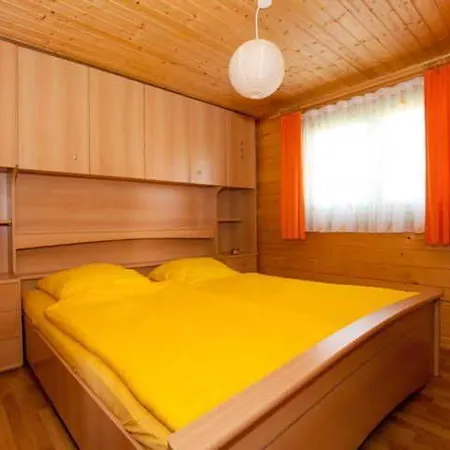 Hanna Mit Sauna *